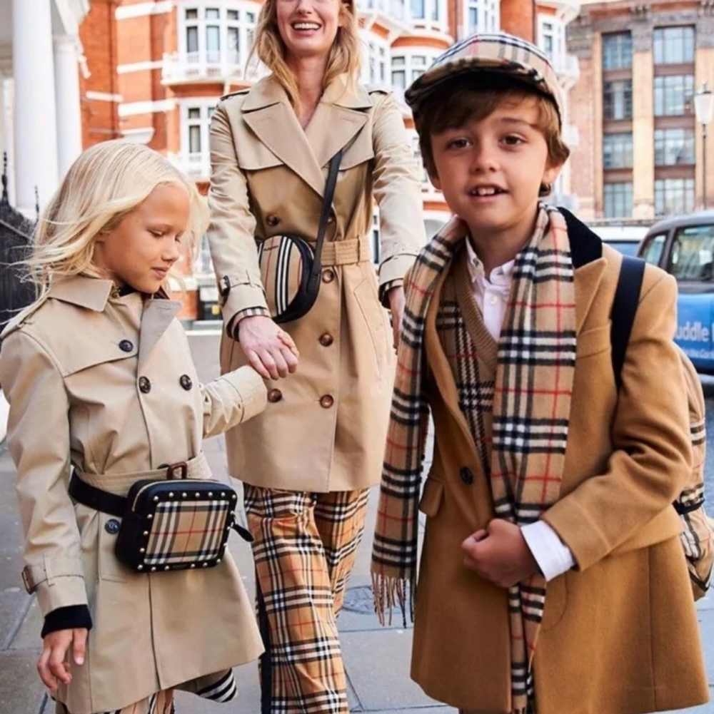 Burberry Tan Classic Plaid Inside Girl's Boy's  Unisex Coat Jacket Size 10